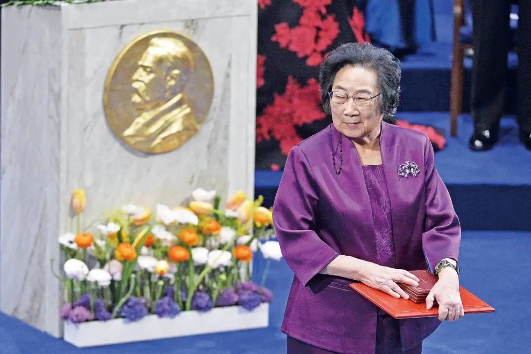 感谢屠呦呦：一生只为青蒿素，她的职业生涯给我们这些启示！