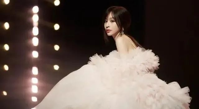 职业规划师视角——《浪姐3》即将成团，35+如何乘风破浪？