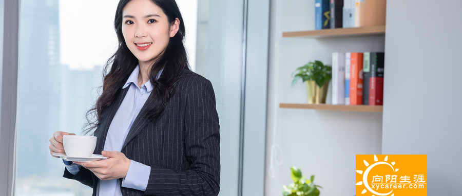 职业规划师：董明珠的职业生涯：谁说女人过了40，就要认命？